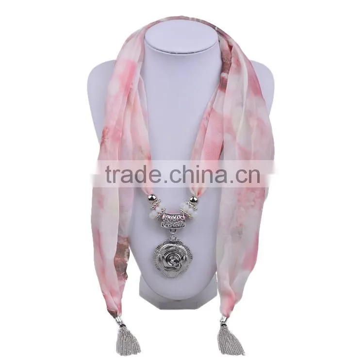 Free sample wholesale 2016 spring new design 1 dollar scarf