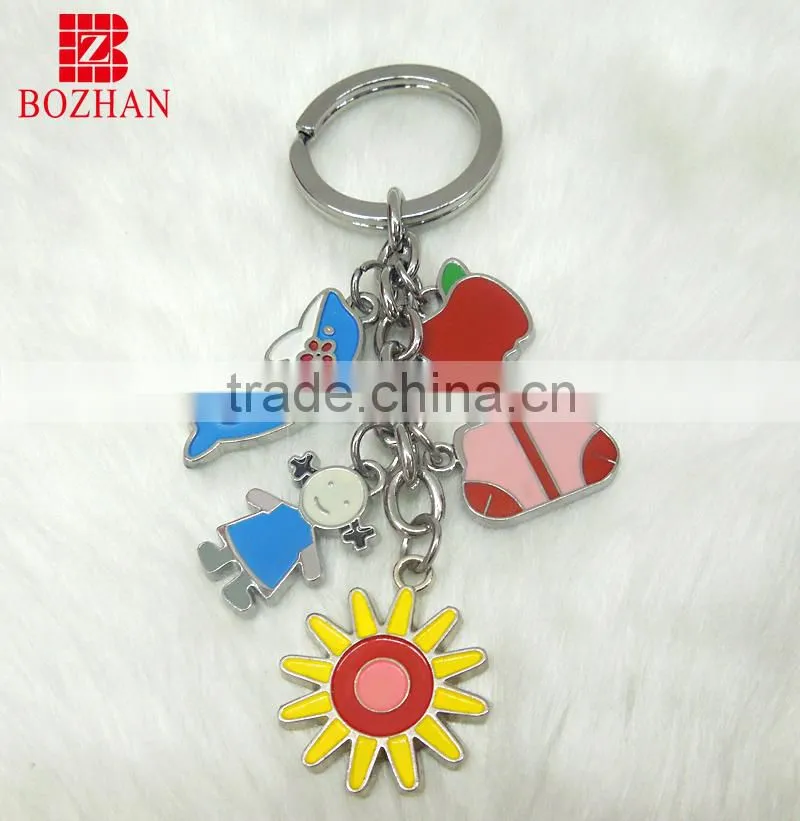 Super cute metal pendant keyring for promotional gift