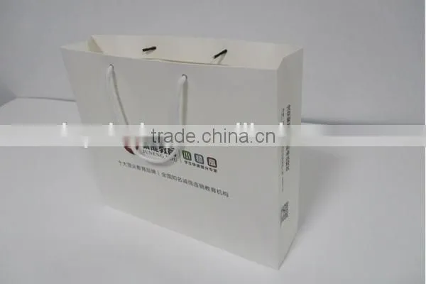 Custom dress bag/ clothing packaging bag/ paper bag with handle for dress wholesale