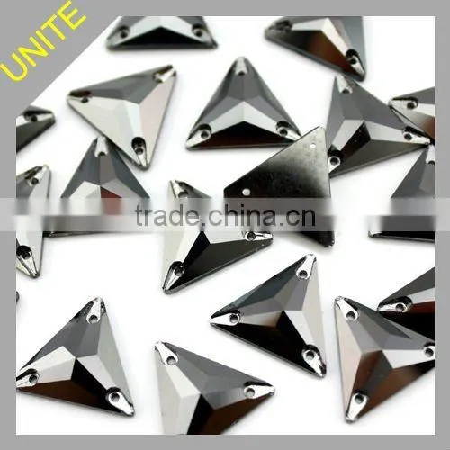 Triangle sew on rhinestones U3270
