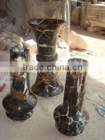 NATURAL BLACK AND GOLD MARBLE FLOWER VASES