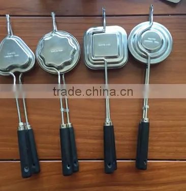 bread toaster/The kitchen barbecue tools/toast wichclip /Bake cake machin