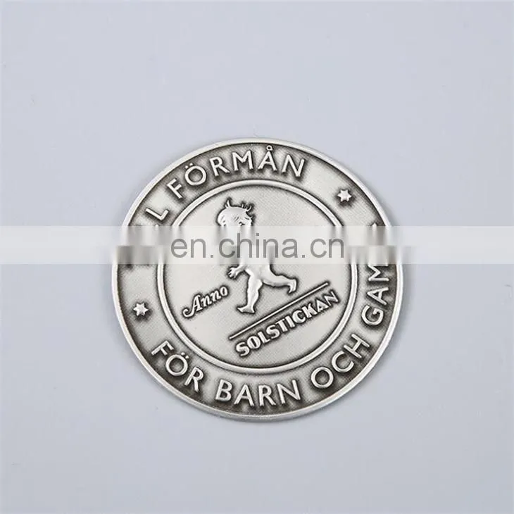 Top Quality No Minimum OEM Items Custom Embossed Vinatge Style Circle Shape Metal Wine Bottle Label