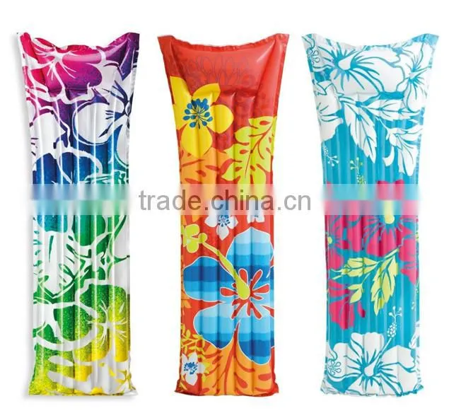 Inflatable beach mattress, colourful pvc beach air mattres for sale