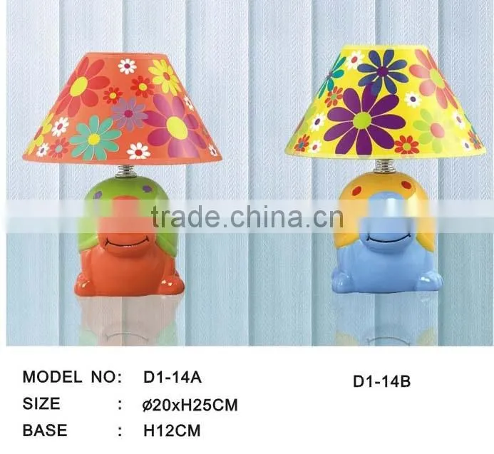 kid's ceramic table lamp