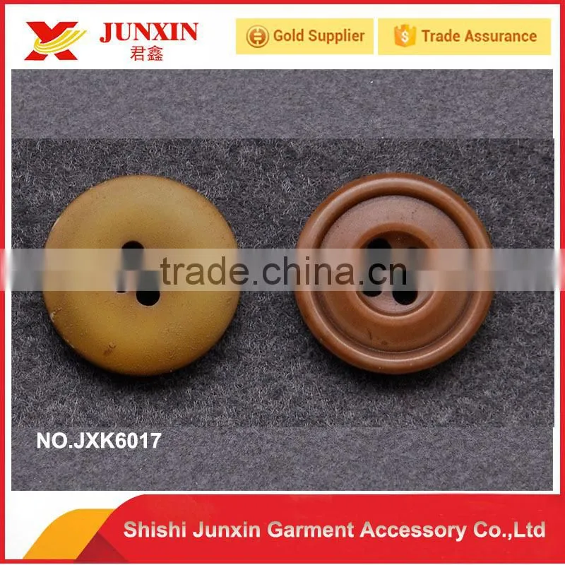 China wholesale custom good quality 4 holes shirt button