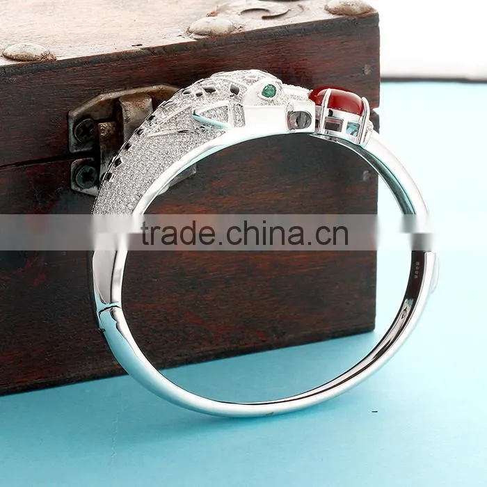925 Sterling Silver Crystal Liod Head Bangle Bracelet SBG425W