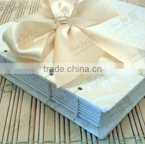Single face ribbon design for invitation