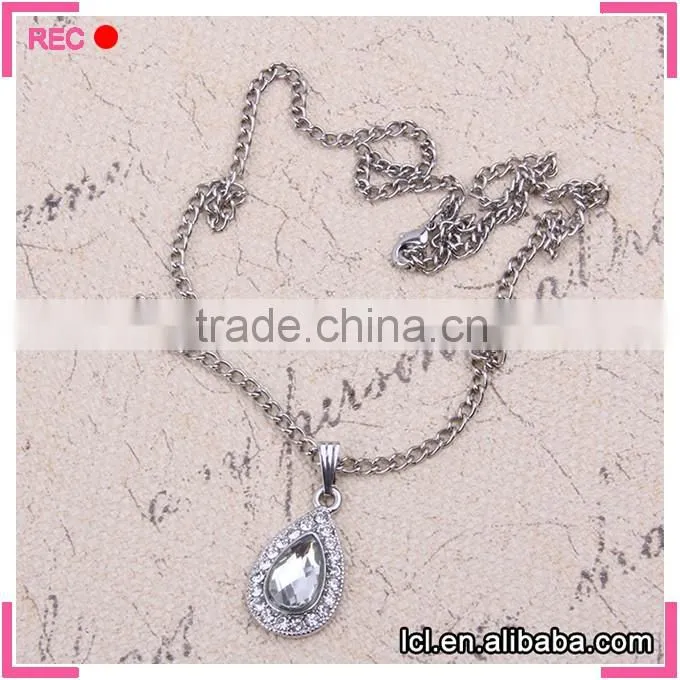 Vintage necklace women, imitate silver chain imitation diamond necklace