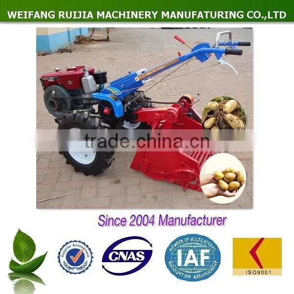 2015 New made potato harvester of walking tractors, air cooled diesel tractor with single row potato harvesting machine !