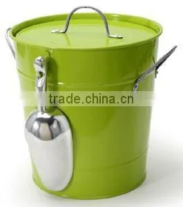 Customized Beer Bucket with lid and scoop