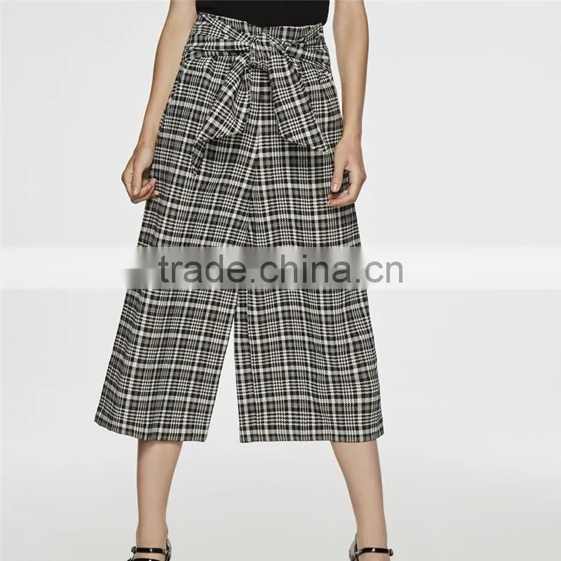 Black and white patterned bow embellished tartan culotte pants slacks