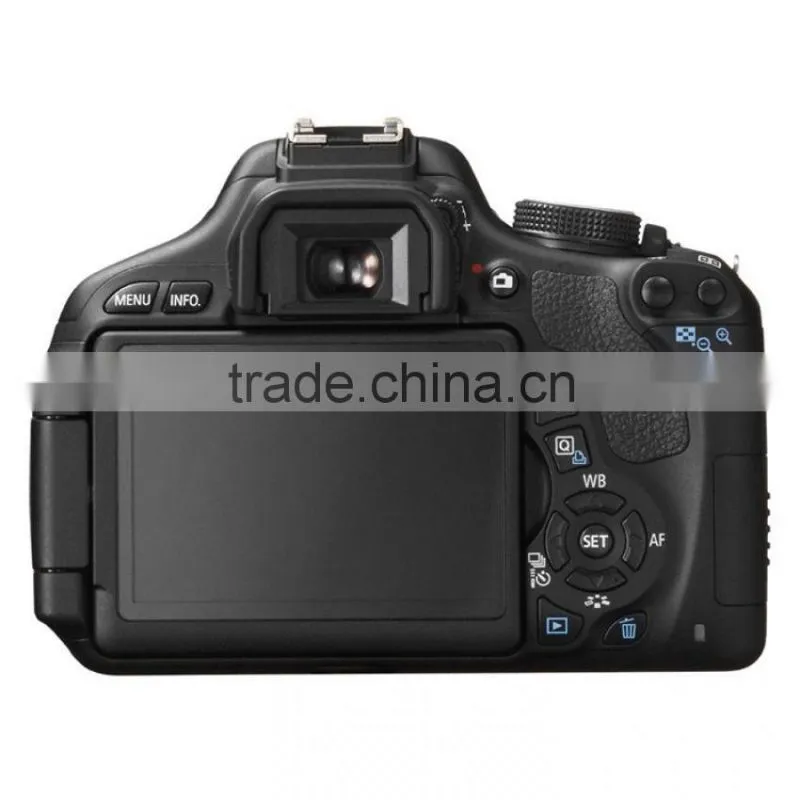 Canon EOS Kiss X5 (EOS 600D) with 18-55mm IS II + 55-250mm II + 32GB
