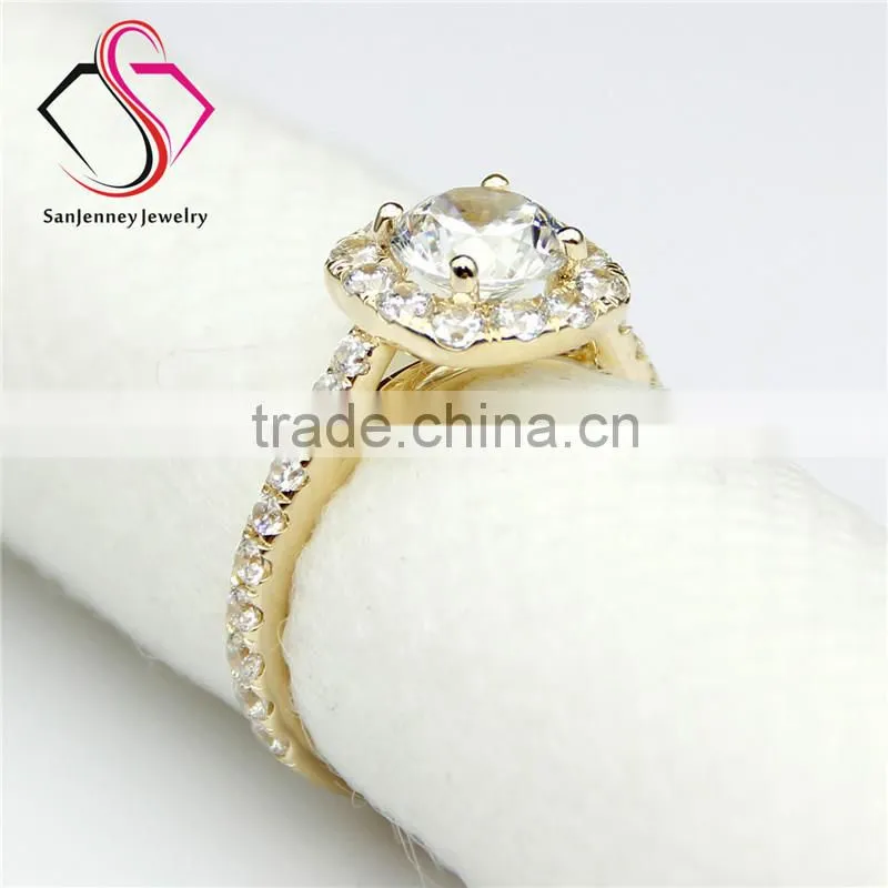 Round Brilliant Cut Moissanite 1CT 6.5mm Center Halo Style 14k 18k White Yellow Gold Diamond Engagement Ring