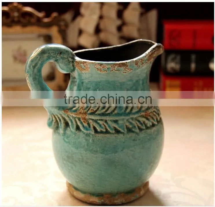 Antique retro chinese antique porcelain/blue flower vase