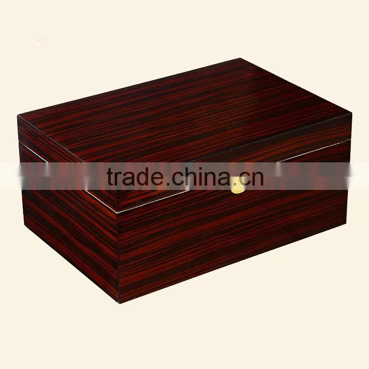 China Wooden high quality custom cigar boxes