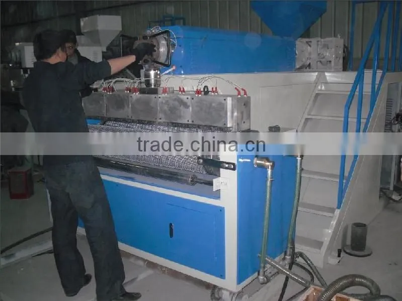 Bubble wrap cast film extrusion line