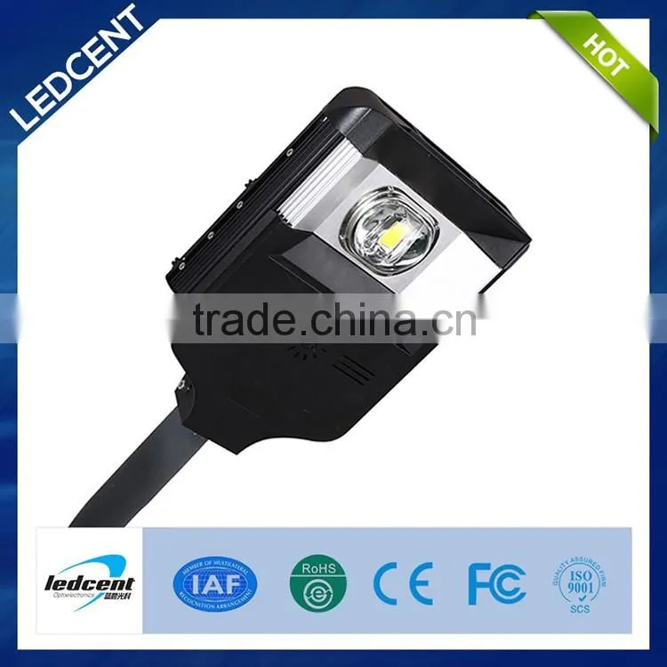 high mast outdoor LED Street Light pole with lifting system