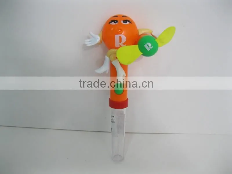 Plastic fan candy toy