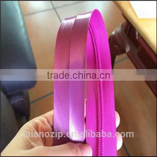 fashion clothing chain of zippers with OEKO-TEX CARTIFIED
