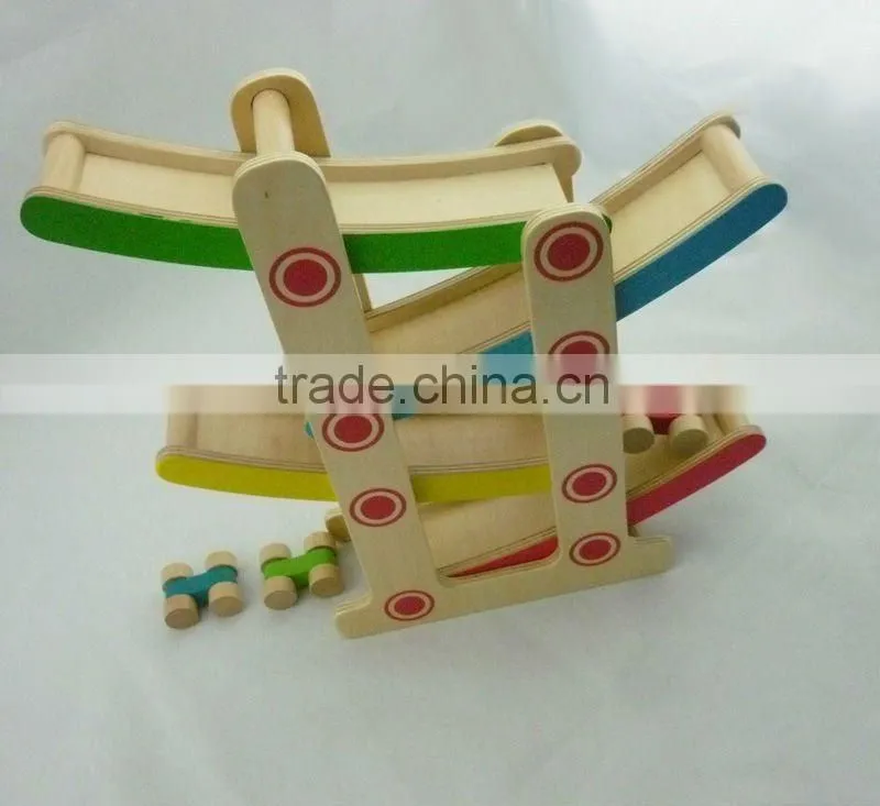 2014 top quality wooden racetrack and sliding racing car toy set for kids