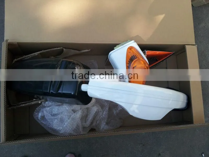 Coach side view mirror with signal lamp