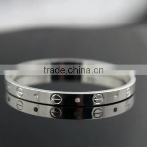 fashion stainless steel love fashion bangle