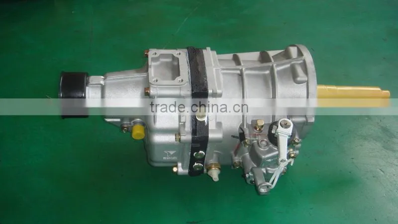 MS130002 China OEM auto manaul toyota Hiace 3L Gear box