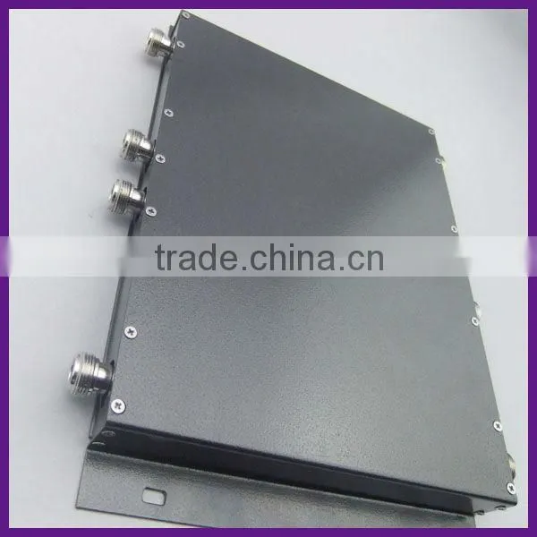 4 in 4 out N-F 800-2500MHZ Combiner
