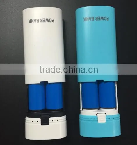 2016 Detachable power bank with mini light gift portable charger