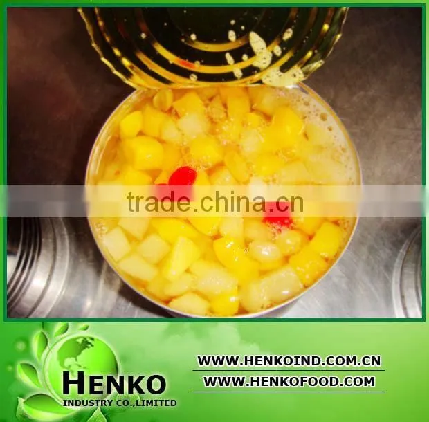 canned fruit cocktail in juice