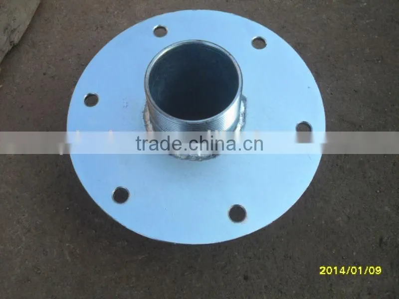 Pressure bolt tank flange