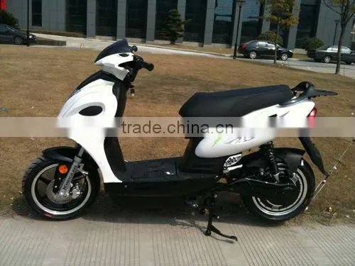3000W Electric Motor Scooter Equipped with 40Ah Li-ion Battery (SG3005EEC)