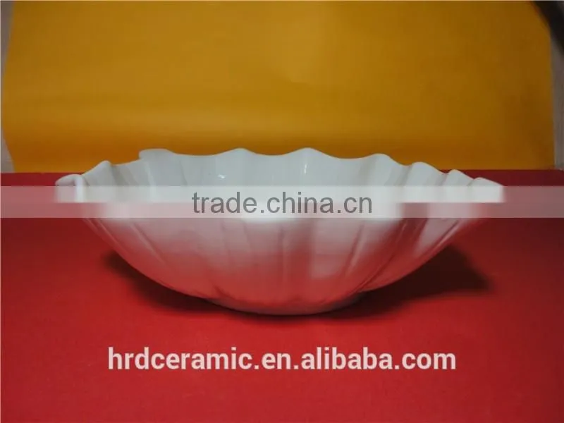 High quality star hotel white ceramic large sized leaf shaped fruit dish