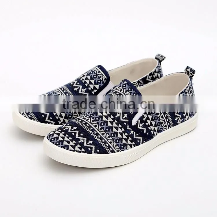 2017 Spring light china canvas shoes men casual shoe china supplier