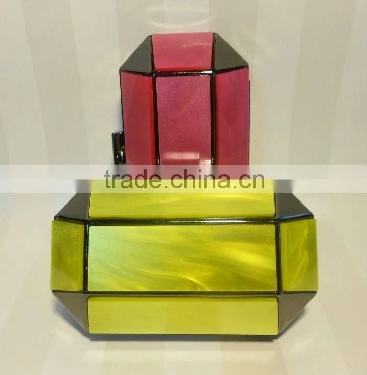 Dongguan bags factory sell beautiful amber resin clutch wallet women love