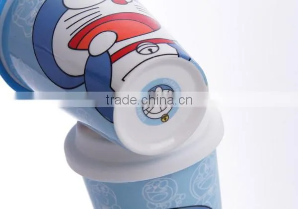 ceramic cup with silicone lid