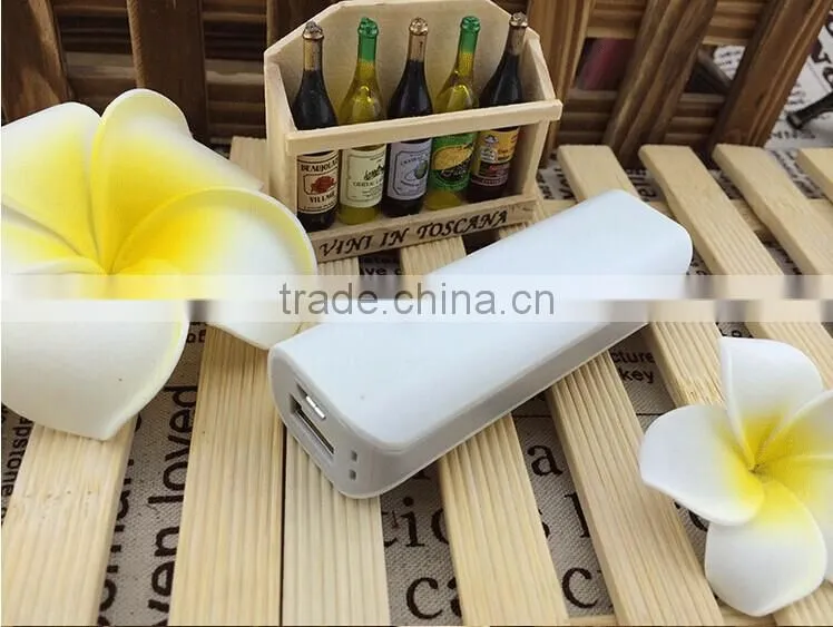 2016 High Quality colorful portable romoss power bank 1800mah, universal portable power bank with micro cable