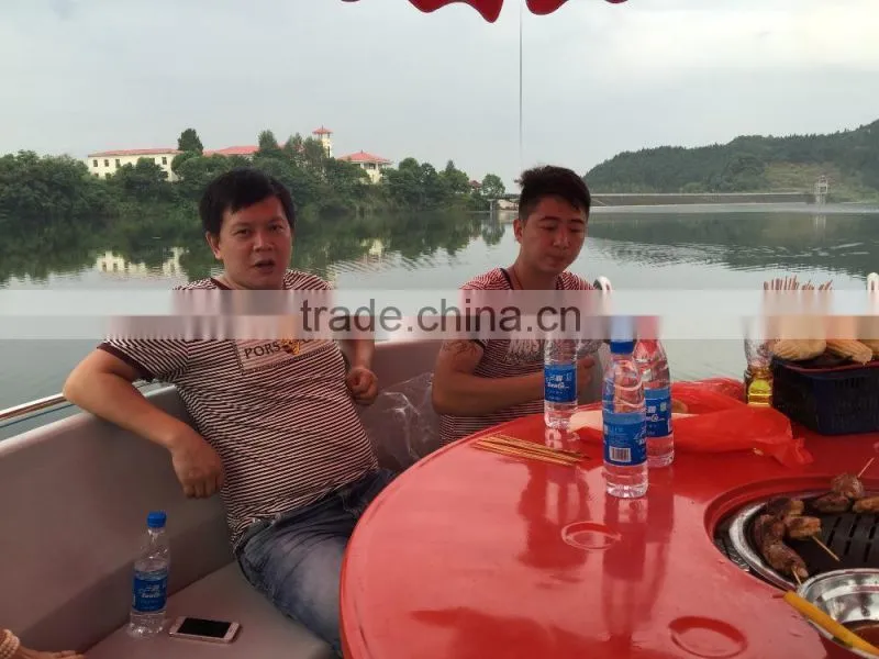 OEM Service Best Selling Leisure BBQ Donut Boat on Water Park