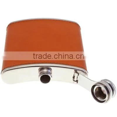 Stainless steel hip flask set with leather