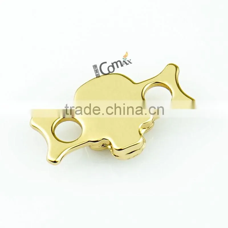 Ladies metal skull clothing brands logos for sewing