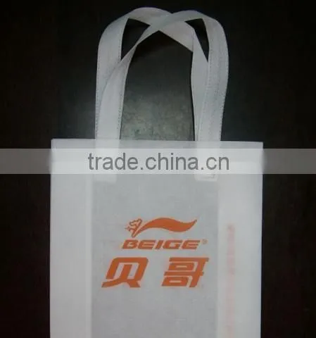 Hot machine!!Soft non woven bag handle ultrasonic fixing machine,Hand attaching machine,Whenzhou price