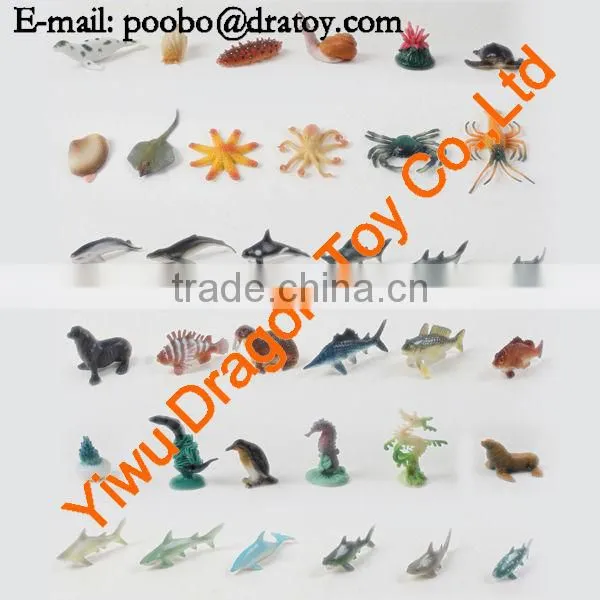 3D plastic cartoon figurine toys for children