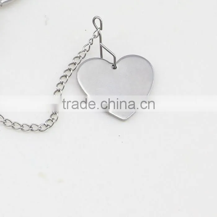 Stainless Steel Mesh Tea Infuser With A Hook Chain