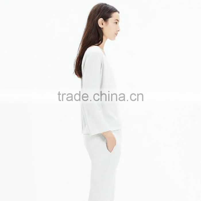 Comfortable oem cotton long sleeve sweatshirts for women