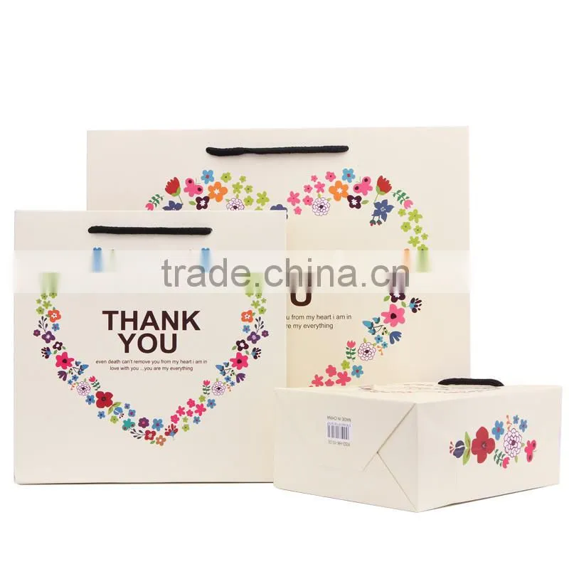 cheap cosmetic packaging custom eyelash packaging paper hand bag