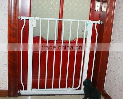 Metal safey gate for baby or pet