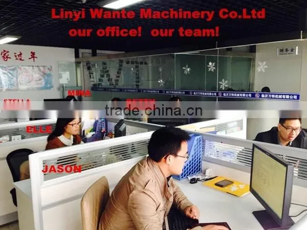 Loading hopper for block machine