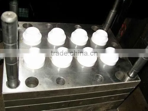 Plastic cap injection mold