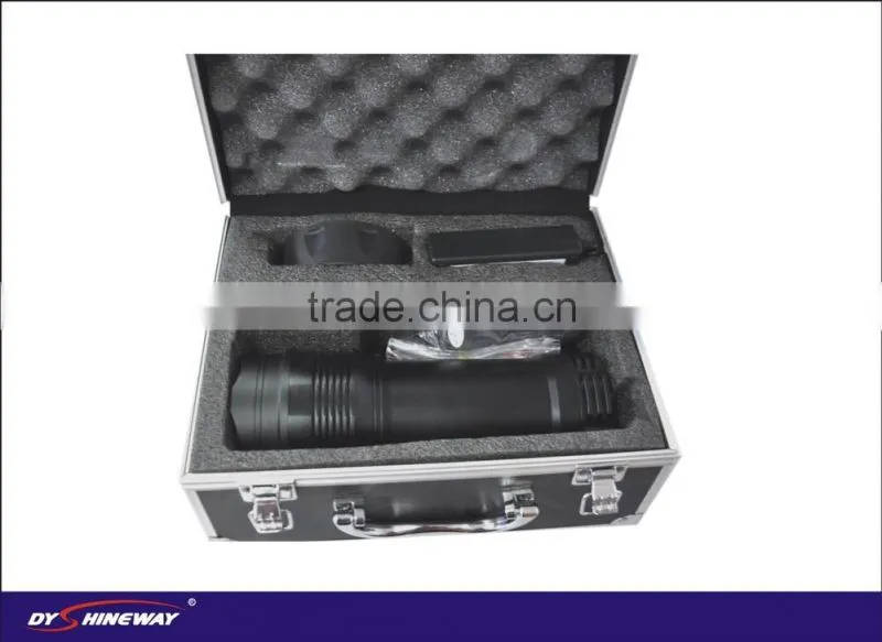 the most bright hid diivng light,HID xenon lamp,55w,5500lm,handle,piezo switch,9000mah rechargeable liion battery,runtime is opo